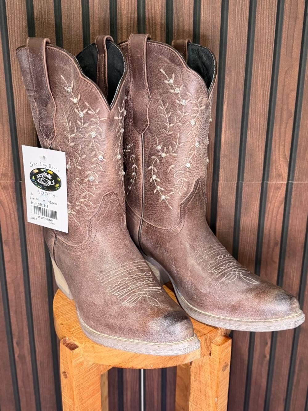 Sterling River Embroidered Western Cowboy Boots | Brown Leather | Women’s Size 9